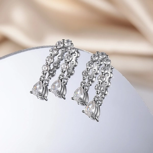 Boucles d'Oreilles Pendantes en Cuivre Zirconia Goutte d'Eau Gland pour Femmes Boucles d'Oreilles Brillantes Zirconia Bijoux Mariage