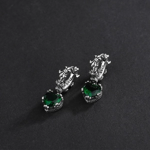 Vintage S925 silver gothic hoop earrings with dark green faceted heart gemstones