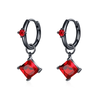 Boucles d'oreilles gothiques noir et rouge avec zircon carré pour hommes et femmes design