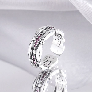 Adjustable S925 sterling silver ring with vintage leaf design and red gemstone accents