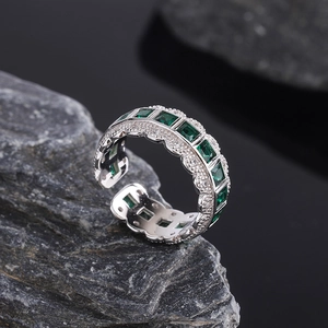 S925 silver open ring featuring a square emerald-cut green zircon with lace diamond borders