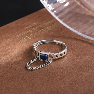 Retro S925 silver chain ring with square blue zircon and hanging metallic fringe