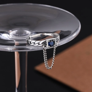 S925 sterling silver vintage chain ring with square blue zircon and hanging detail