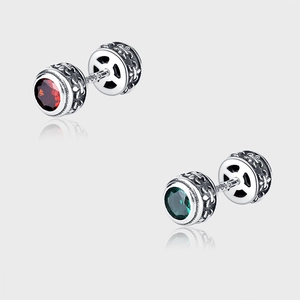 Boucles d'Oreilles Clous Vintage en Argent Sterling 925 Avec Fermoir à Vis Pour Femme Punk Gothique Gravé Rond Strass Rouge Vert Bijoux