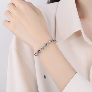 Vintage S925 Silberarmband mit würfelförmigen Perlen und bunten Zirkoniasteinen