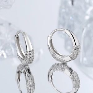 Boucles d'oreilles ovales en argent S925 style français avec zircons cubiques pavés