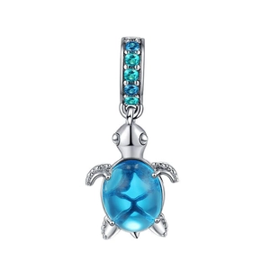 Elegant 925 sterling silver sea turtle pendant with blue gemstone and gradient zircon