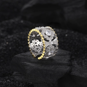 S925 Sterling Silber Bicolor Ring mit Zirkonia und filigranem Vintage Blumenmuster