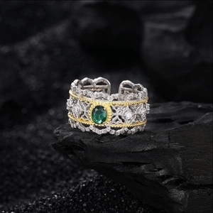 Bague couronne élégante en argent S925 avec pierre verte et design ajouré vintage