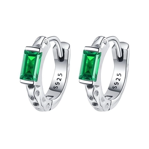 S925 sterling silver hoop earrings with crater texture and emerald cut green zircon