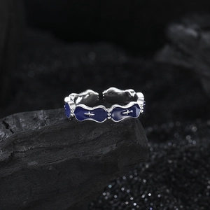 S925 silver angel ring with dark blue enamel and wavy cross star pattern design