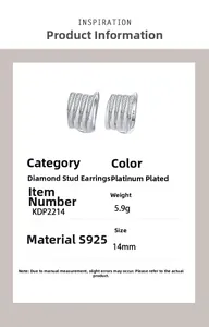Vue détaillée des boucles d'oreilles pavées en argent S925 avec dimensions du produit