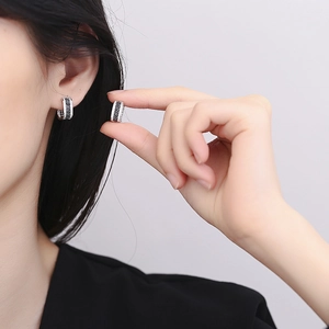 S925 sterling silver hoop earrings featuring pavé black stones with vintage texture