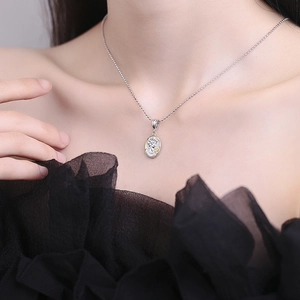 Vintage S925 sterling silver mermaid cameo pendant necklace with crown portrait detail