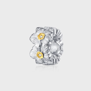 Collier Pendentif Marguerite en Argent Sterling 925 pour Femmes Artisanat Italien Brossé Bijoux en Strass de Fleur Contraste Or Argent