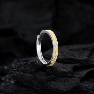 Elegant S925 sterling silver two-tone open ring with woven texture and zircon center
