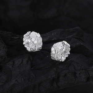 Élégantes boucles d'oreilles plumes en argent sterling 925 avec cristaux blancs brillants