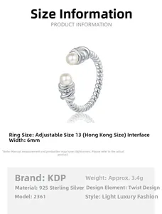 Vue détaillée d'une bague torsadée en argent S925 avec perles et caractéristiques