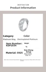Détails de la bague en argent 925 avec texture tressée et cristaux étincelants incrustés
