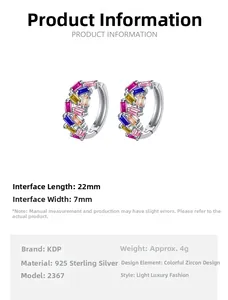 Diagramme détaillé des boucles d'oreilles en argent 925 avec zircons colorés