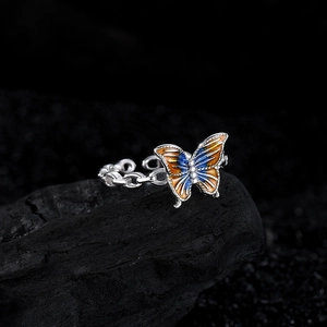 Bague papillon en argent S925 avec émail bleu et orange et anneau de style chaîne