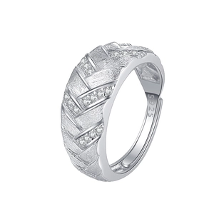 Bague réglable en argent massif S925 avec texture tressée et micro-pavage de cristaux