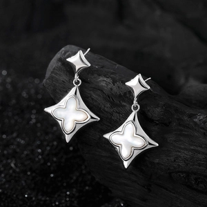 S925 sterling silver clover earrings with white mother of pearl in geometric rhombus shape