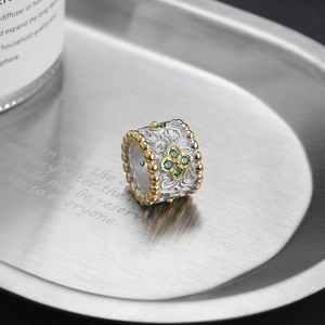 Vintage S925 silver wide ring with green zircon clover and gold floral engraving