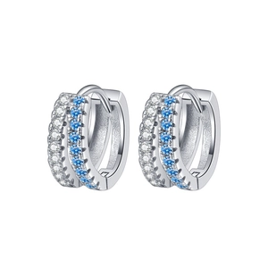 Élégantes boucles d'oreilles double créoles en argent S925 avec zircons bleus et blancs