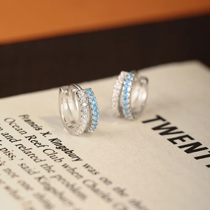 Boucles d'oreilles créoles S925 en argent avec double rangée de zircons bleus et blancs