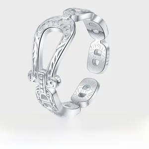 Detailed close-up showing the S925 sterling silver hallmark on the vintage horseshoe ring