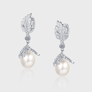 925 Sterling Silver Artificial Pearl Vine Leaf Jewelry Set With 925 Sterling Silver Earring Post Elegant Zirconia Pendant And Earrings
