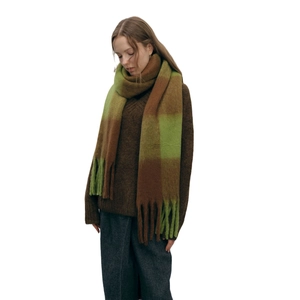 Dicker grün-brauner Oversize-Schachbrettschal mit langen Fransen für Winterwärme