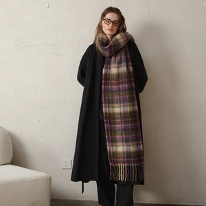 Checkered Tassel Scarf For Women Thick Warm Winter Plaid Wrap Soft Polyester Yarn Dyed Shawl Vintage Fashion Neck Warmer