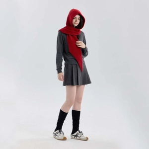 Chunky knit hooded scarf for women in vibrant red, perfect for autumn and winter warmth