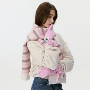 Gestricktes Schal- und Handschuh-Set in Rosa mit Schleife und Touchscreen-Funktion