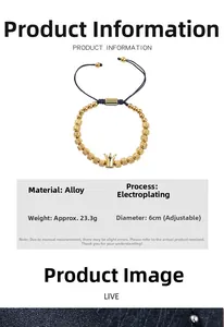 Dettaglio del bracciale a perline con corona dorata e cordino nero regolabile