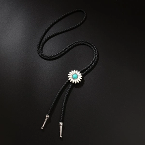 Cravate Bolo rétro avec fleur de tournesol en turquoise et embouts en métal ciselé