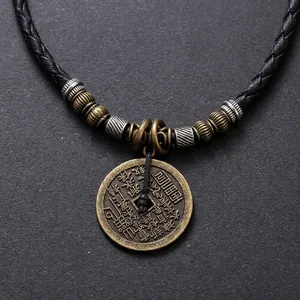 Collier Pendentif Pièce de Monnaie Mountain Ghost en Alliage de Bronze Vintage Corde Tressée à la Main Huit Trigrammes