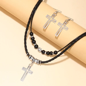 Set di Collana con Pendente a Croce e Orecchini Vintage Gotico Nero con Perline Cordino Cerato Doppia Catena Gioielli Punk per Donna
