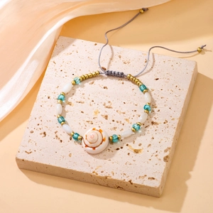 Bracciale Intrecciato a Mano in Conchiglia Naturale Bohemien Regolabile Perline da Spiaggia Estive Braccialetto con Ciondolo a Conchiglia per Donna Gioielli per Vacanze Estive