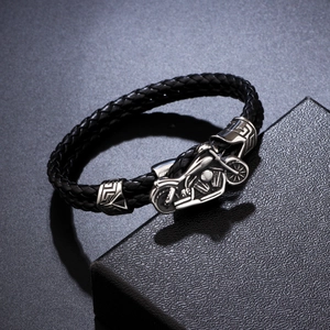 Men Punk Biker Stainless Steel PU Leather Braided Bracelet Retro Motorcycle Buckle Hand Chain Fashion Jewelry Accessories