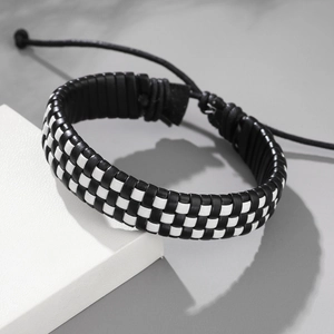 Bracelet en Cuir de Vache Tressé Fait Main Damier Réglable Motif Grille Noir Blanc Bracelet de Mode Unisexe Bijoux