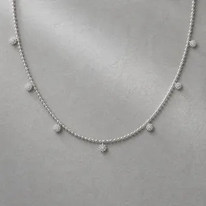 Collier en Argent Sterling 925 Chaîne à Perles pour Femme Pendentif Petites Fleurs Incrusté de Zirconia Choker Bijoux Cadeau