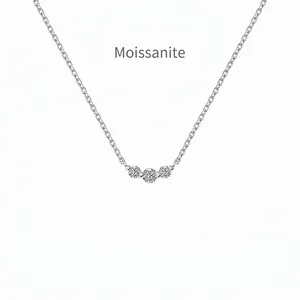 Minimalist S925 Sterling Silver Smile Necklace For Women Three-stone Round Moissanite Pendant Clavicle Chain Jewelry Gift