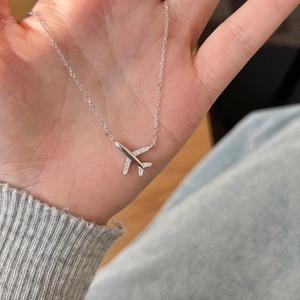 Collier avec pendentif avion en argent sterling S925 et oxydes de zirconium pour femme