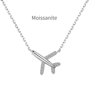 Collier pendentif avion en moissanite en argent sterling S925 avec ailes étincelantes