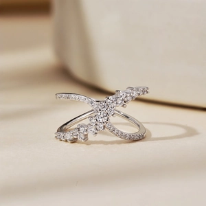Lussuoso anello a X in argento S925 con scintillanti intarsi in zircone per donna