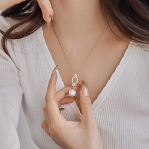 Elegant rose gold S925 silver necklace with geometric zircons and white freshwater pearl