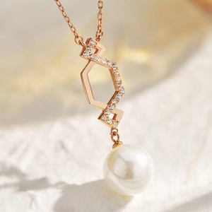 Elegant rose gold geometric S925 silver necklace with freshwater pearl and zircons